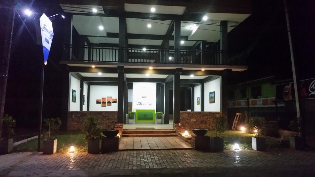 Diamond Lake Tourist Rest Anuradhapura Zewnętrze zdjęcie