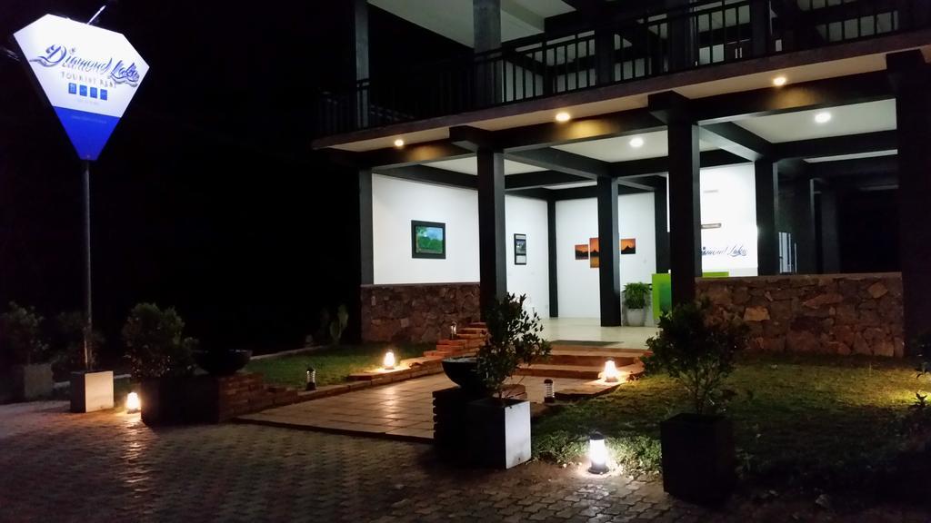 Diamond Lake Tourist Rest Anuradhapura Zewnętrze zdjęcie