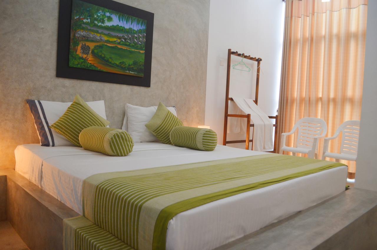 Diamond Lake Tourist Rest Anuradhapura Zewnętrze zdjęcie