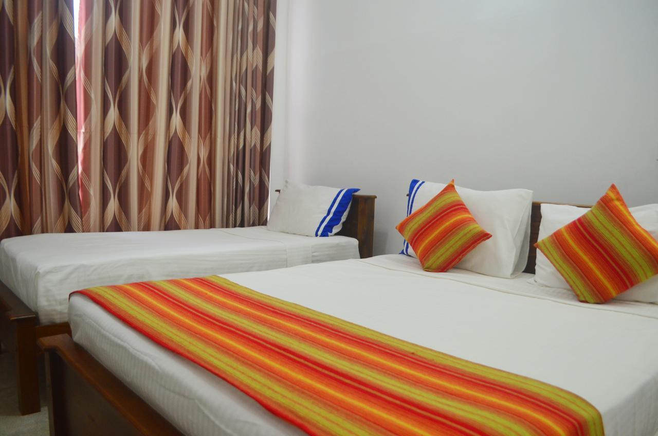Diamond Lake Tourist Rest Anuradhapura Zewnętrze zdjęcie